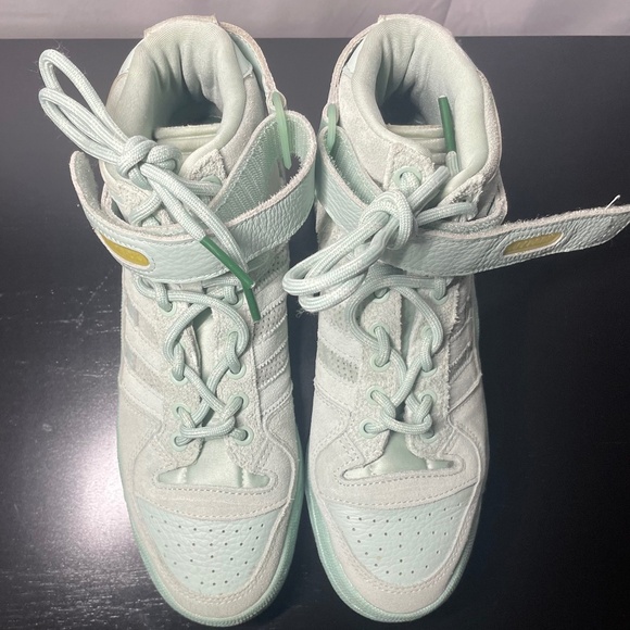 Adidas Ivy Park x Forum Mid Sneakers - Picture 2 of 5